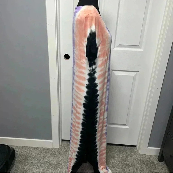 Torrid Maxi Dress - Picture 3 of 6